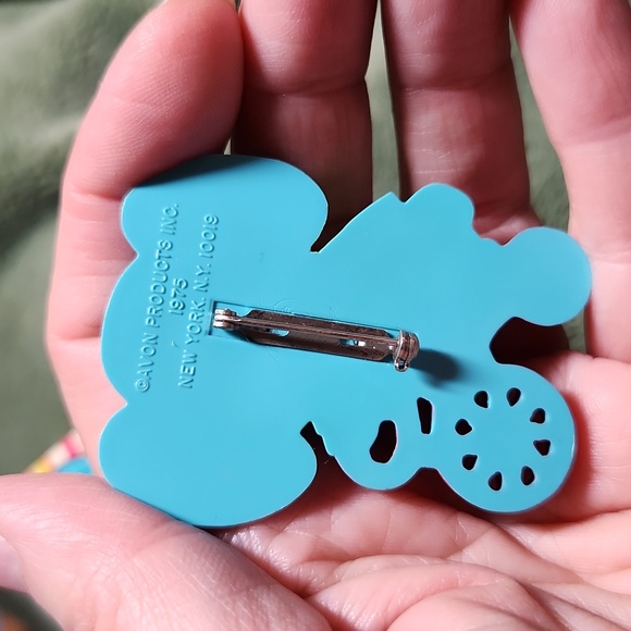 Vintage Avon Petal Pusher Elephant pin, 1975. 49 years old! New in box. - Picture 3 of 7